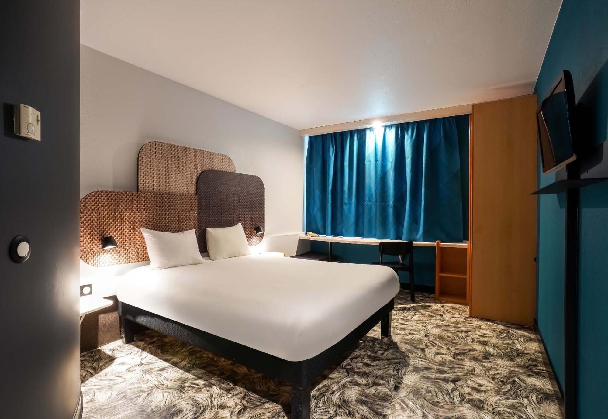 B&B Hotel Chartres Centre Cathedrale 3 Etoiles المظهر الخارجي الصورة