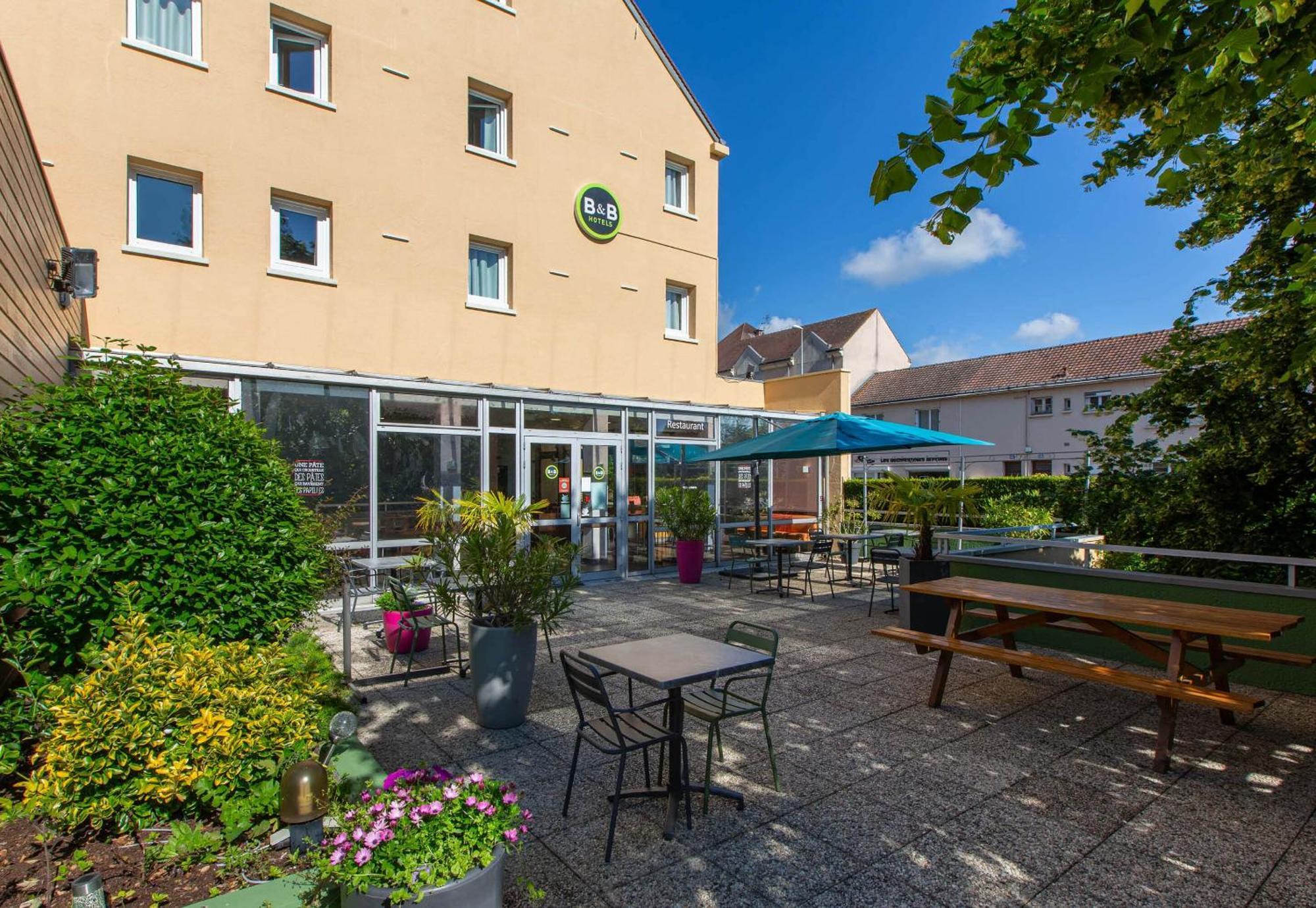 B&B Hotel Chartres Centre Cathedrale 3 Etoiles المظهر الخارجي الصورة